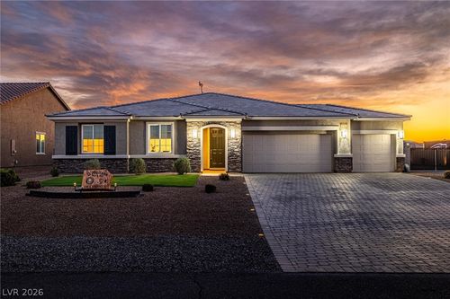 6350 Sundance St, Pahrump, NV, 89061-7266 | Card Image