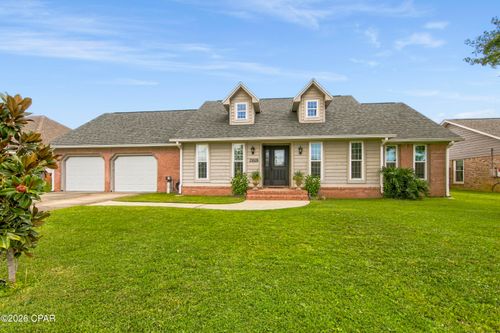 2818 Woodmere Dr, Panama City, FL, 32405-4384 | Card Image