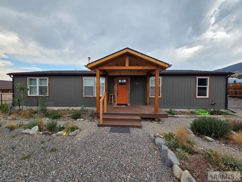 1304 Tendoy Ave, Salmon, ID, 83467-3615 | Card Image