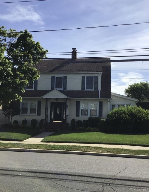 458 Oakland Ave, Cedarhurst, NY, 11516-1325 | Card Image