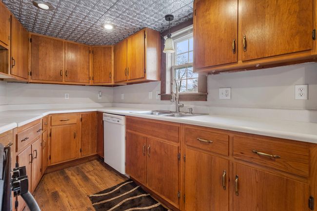 201 S 1 St St, House other with 3 bedrooms, 1 bathrooms and 6 parking in Tolono IL | Image 16