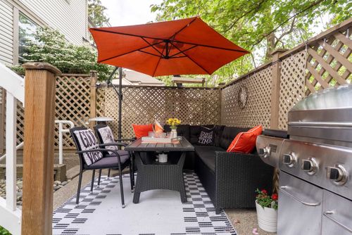 13-16318 82 Ave, Surrey, BC, V4N0N9 | Card Image