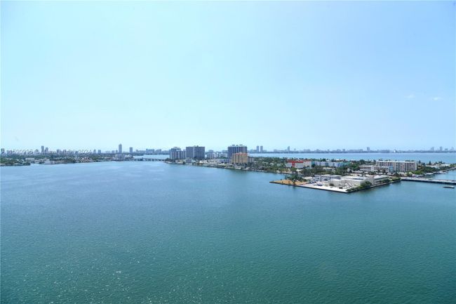 1202 - 7935 East Dr, Condo with 2 bedrooms, 2 bathrooms and null parking in North Bay Village FL | Image 64