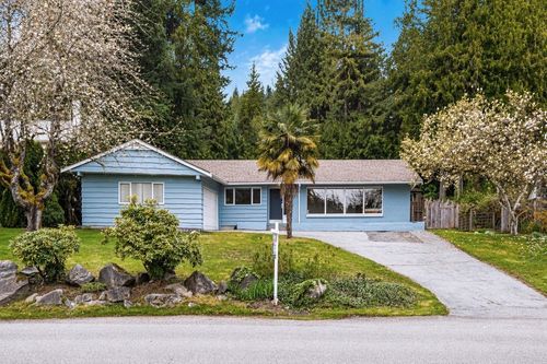 4037 Ripple Rd, West Vancouver, BC, V7V3L1 | Card Image