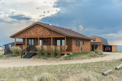 9 Oswego Trail, Boulder, WY, 82923 | Card Image