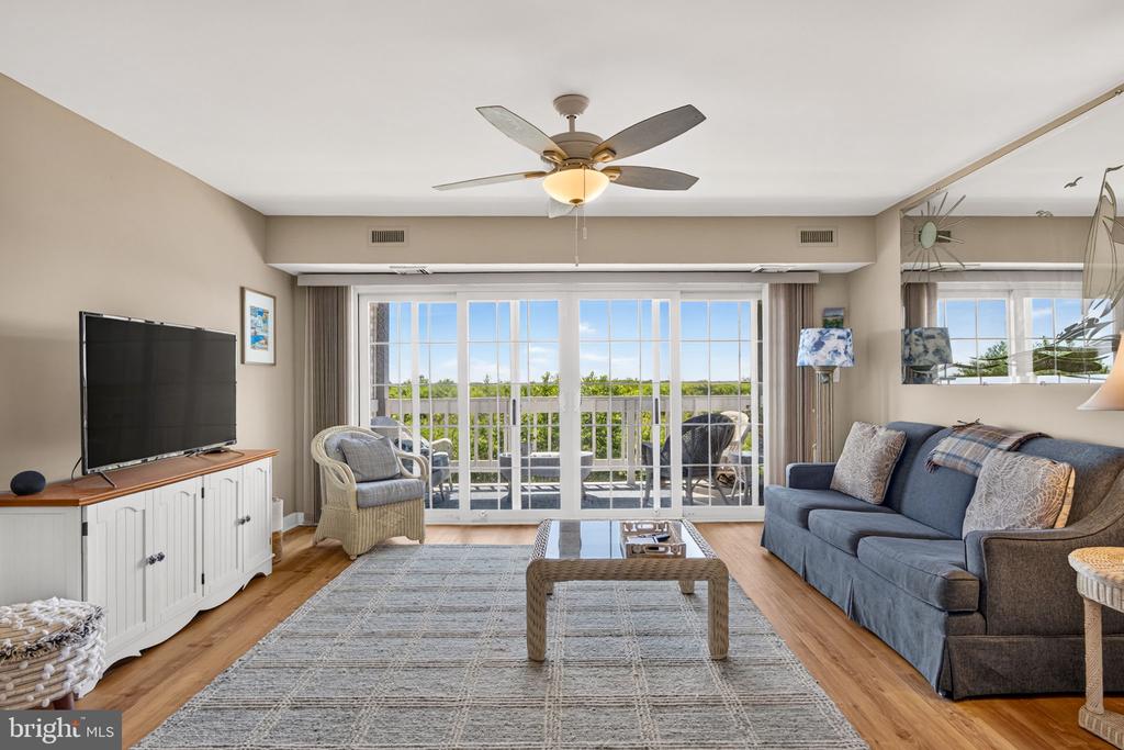 Residential in BRIGANTINE 3