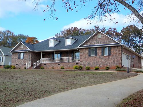 1015 Ladys Ln, Anderson, SC, 29621-2320 | Card Image