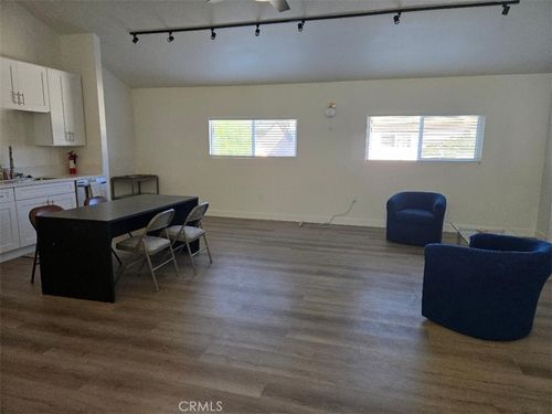 8579 Volga River Cir, Fountain Valley, CA, 92708-5536 | Card Image