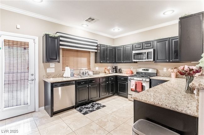5023 Tunnel Falls Dr, House other with 3 bedrooms, 3 bathrooms and null parking in Las Vegas NV | Image 23