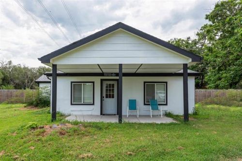 5944 N Seneca St, Wichita, KS, 67204-1930 | Card Image