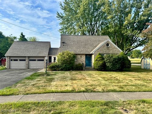 224 Yant St, Bolivar, OH, 44612-9745 | Card Image