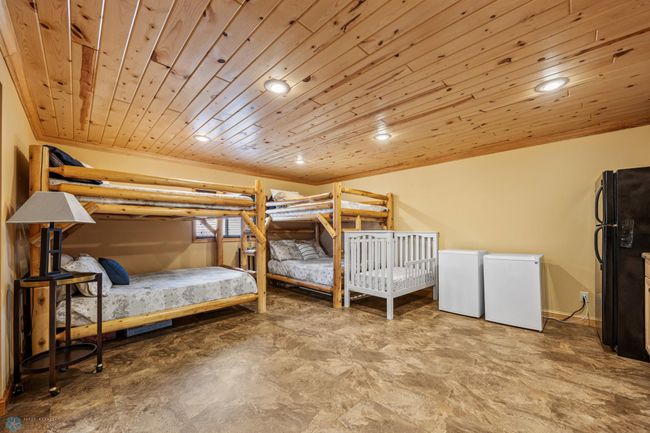 Bedroom | Image 24