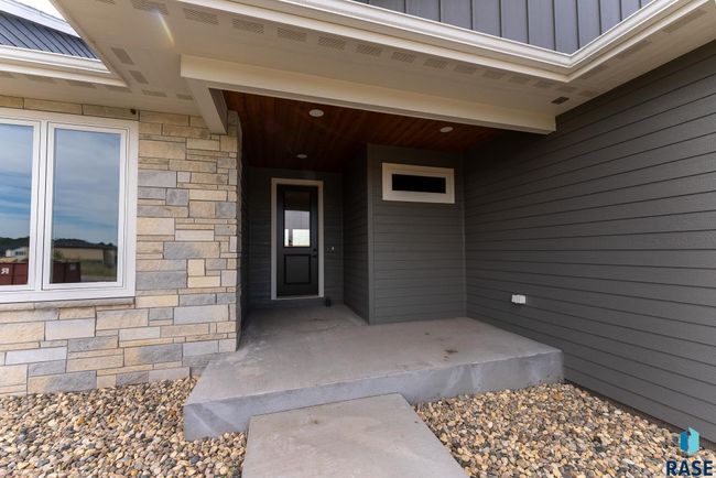 513 N Wildcat Dr, Townhouse with 3 bedrooms, 3 bathrooms and null parking in Sioux Falls SD | Image 6