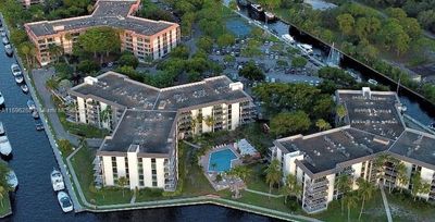 102 - 1101 River Reach Dr, Condo with 2 bedrooms, 2 bathrooms and null parking in Fort Lauderdale FL | Image 3