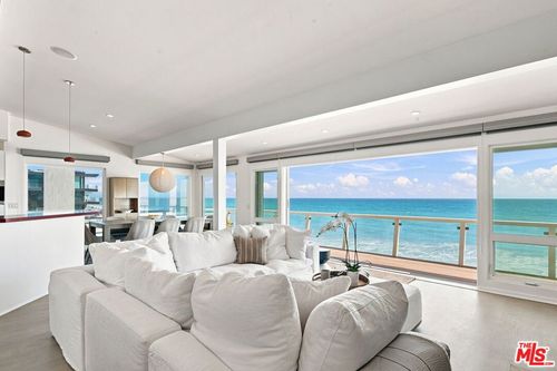 24742 Malibu Rd, MALIBU, CA, 90265 | Card Image