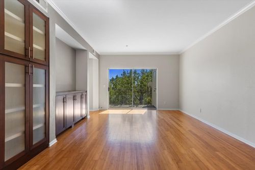 unit-309-6000 Shepherd Mountain Cv, Austin, TX, 78730-4901 | Card Image