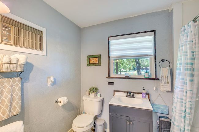 7110 Apache Cir, House other with 2 bedrooms, 1 bathrooms and null parking in Mabank TX | Image 15