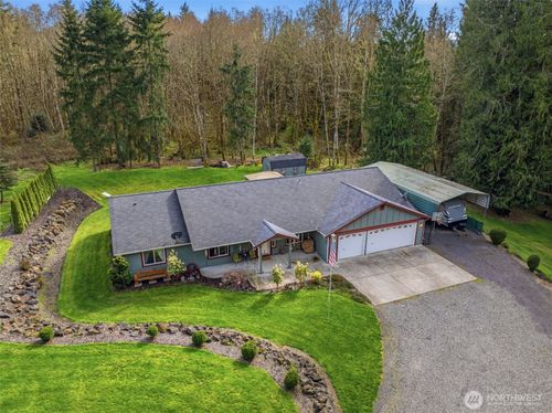 260 Trinity Dr, Castle Rock, WA, 98611-9808 | Card Image