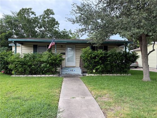 4426 Wesley Dr, Corpus Christi, TX, 78412-2926 | Card Image