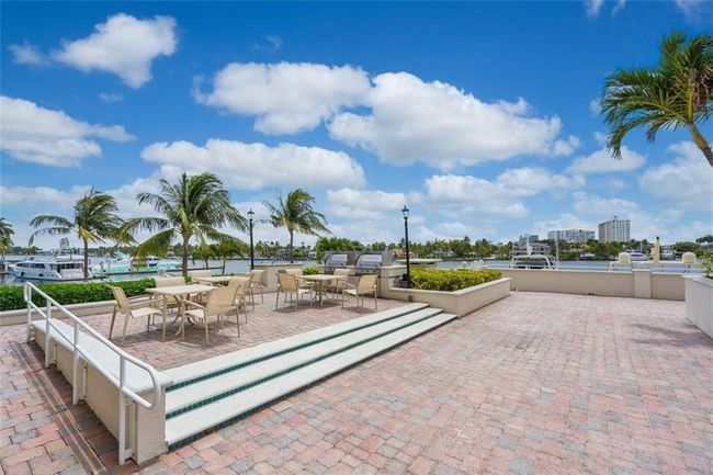 APT-404 - 1 Las Olas Cir, Condo with 2 bedrooms, 2 bathrooms and null parking in Fort Lauderdale FL | Image 68