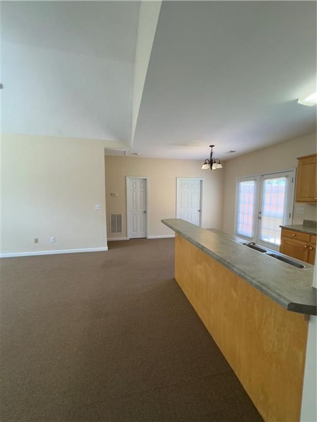 118 Pointe Cir, Townhouse with 2 bedrooms, 3 bathrooms and null parking in Dahlonega GA | Image 6