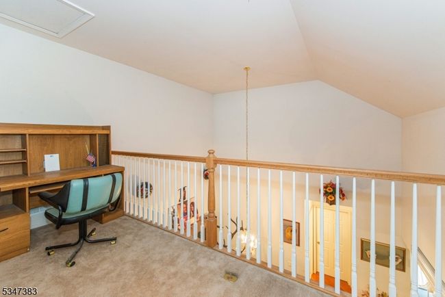 17 Suzanne Dr, Townhouse with 3 bedrooms, 3 bathrooms and null parking in Flemington NJ | Image 23
