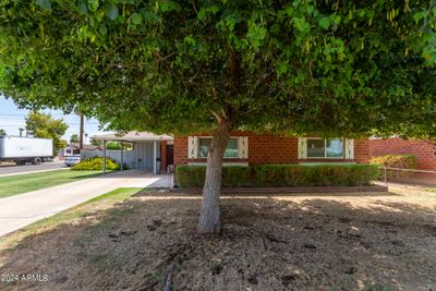 6313 N 37 Th Avenue, House other with 3 bedrooms, 2 bathrooms and null parking in Phoenix AZ | Image 2