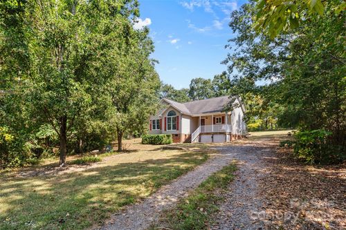 1305 Dunlap Roddey Rd, Rock Hill, SC, 29730-8637 | Card Image