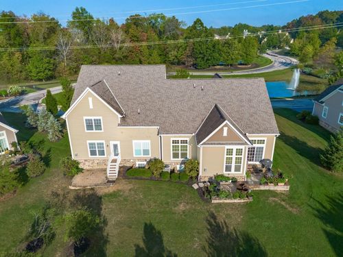 8886 Winemack Ln, Dublin, OH, 43016-7385 | Card Image