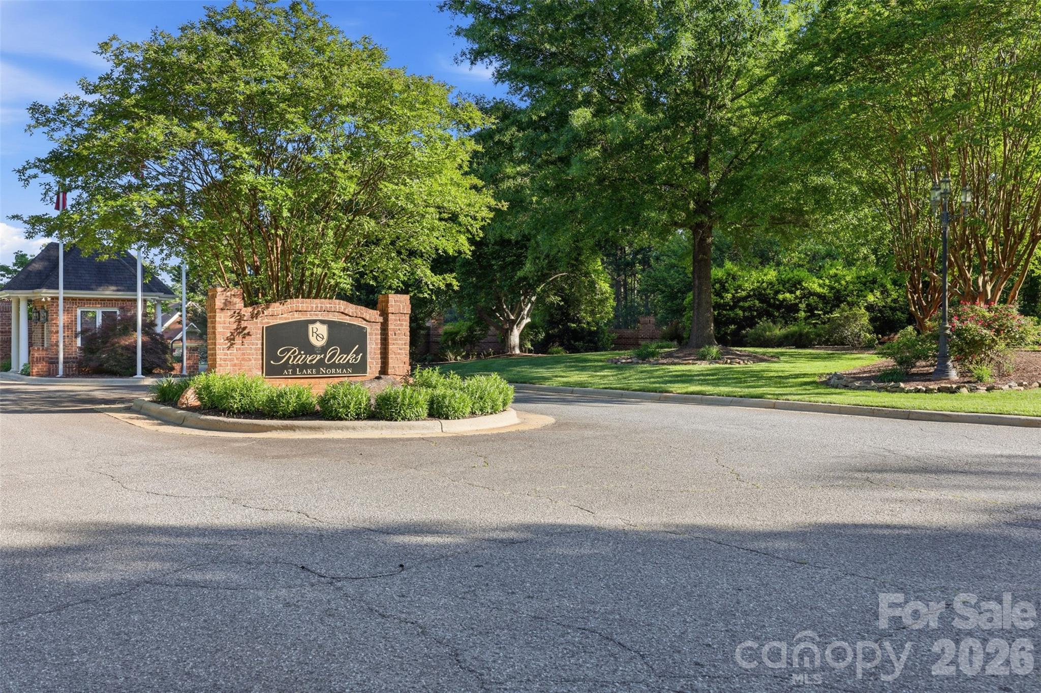 Land in Statesville