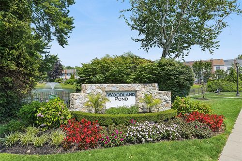 141 Woodlake Dr E, Woodbury, NY, 11797 | Card Image