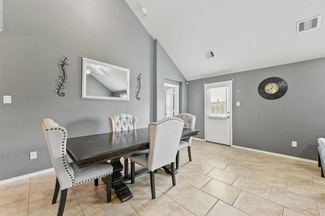 5206 Pointe Spring Xing, House other with 4 bedrooms, 3 bathrooms and 2 parking in Spring TX | Image 10
