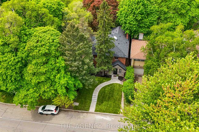 16 Duncannon Dr, House other with 5 bedrooms, 5 bathrooms and 4 parking in Toronto ON | Image 37