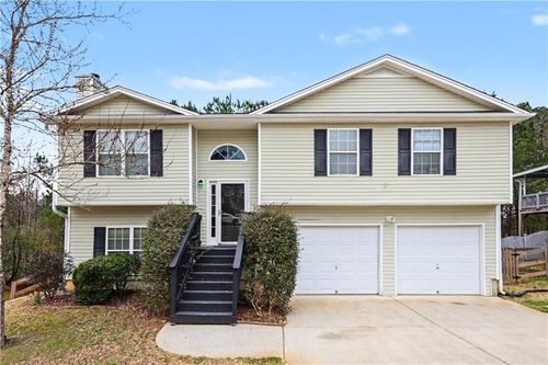 100 Hunter Pl, Dallas, GA, 30132-8525 | Card Image