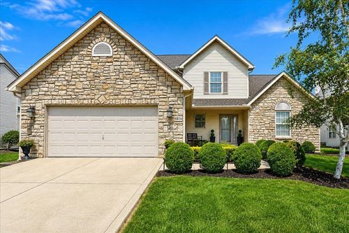 6816 Shadow Dr, Westerville, OH, 43081-8217 | Card Image