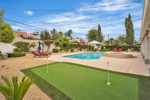 2100 Westlund Dr, Las Vegas, NV, 89102-2049 | Card Image