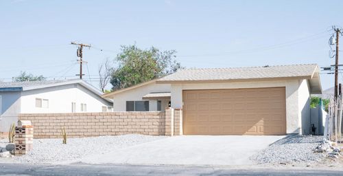 66604 Flora Ave, Desert Hot Springs, CA, 92240-4548 | Card Image