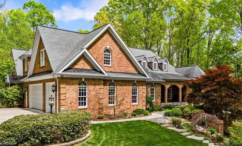 8308 Linville Oaks Dr, Oak Ridge, NC, 27310-9864 | Card Image