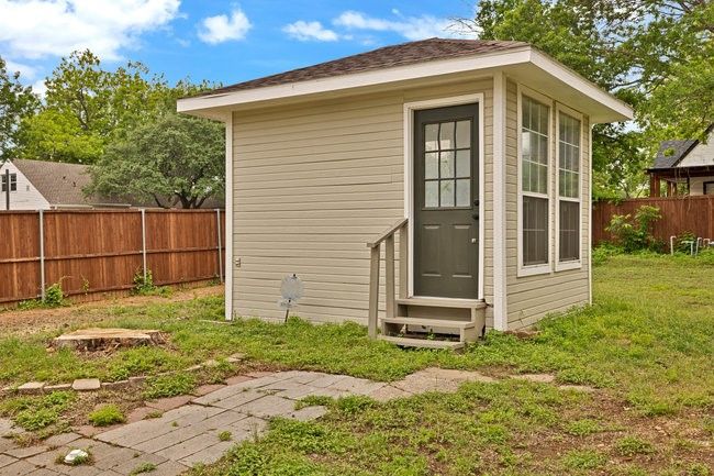 View of outbuilding featuring an outdoor structure and fence private yard | Image 26