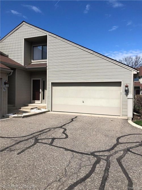 194-669 Camden Ct, Rochester Hills, MI, 48307-4591 | Card Image
