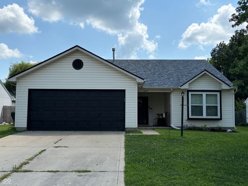 1629 Carlton Dr, Greenfield, IN, 46140-7571 | Card Image