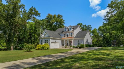 27 Wood Row Ter, Collinsville, AL, 35961-3215 | Card Image