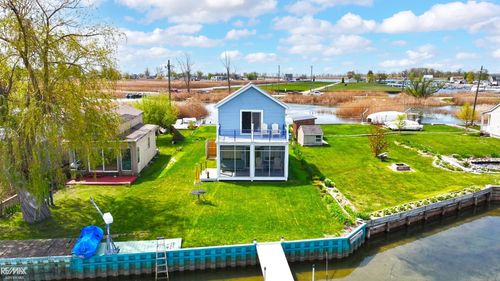 7286 S Channel Dr, Harsens Island, MI, 48028 | Card Image