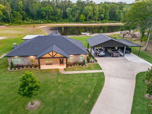 155 Private Road 3561, Kilgore, TX, 75662-0306 | Card Image