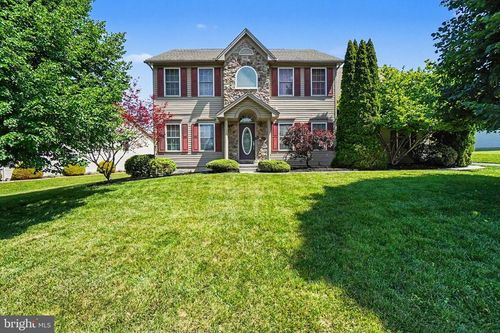 7322 Cobblestone Dr, HARRISBURG, PA, 17112-9036 | Card Image