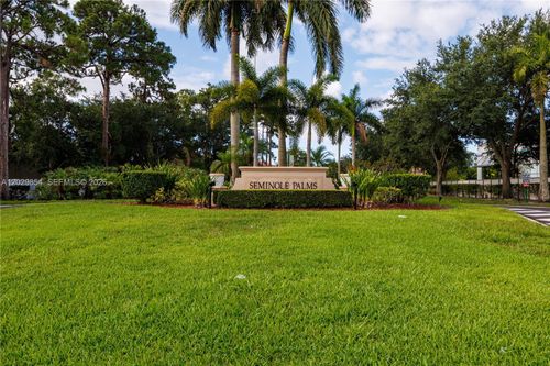 1606 Seminole Palms Dr, Green Acres, FL, 33463 | Card Image