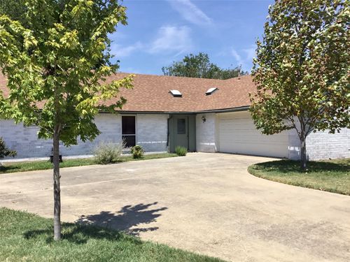 2030 Golf Ct, Denton, TX, 76205-7446 | Card Image