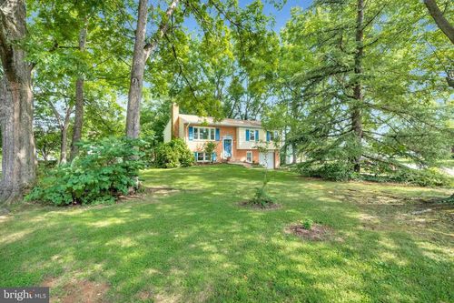 201 Morven Park Rd Nw, Leesburg, VA, 20176-2015 | Card Image