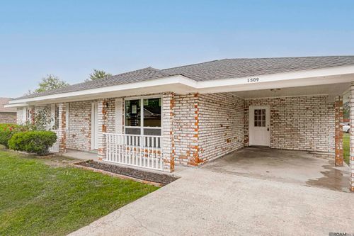 1509 Carroll St, Donaldsonville, LA, 70346-4148 | Card Image