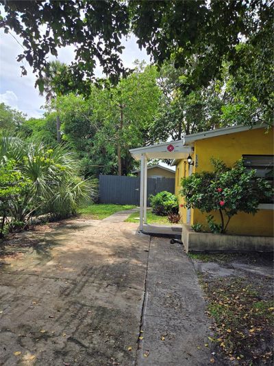 3380 Nw 8th Pl, Home with 0 bedrooms, 0 bathrooms and 6 parking in Lauderhill FL | Image 2